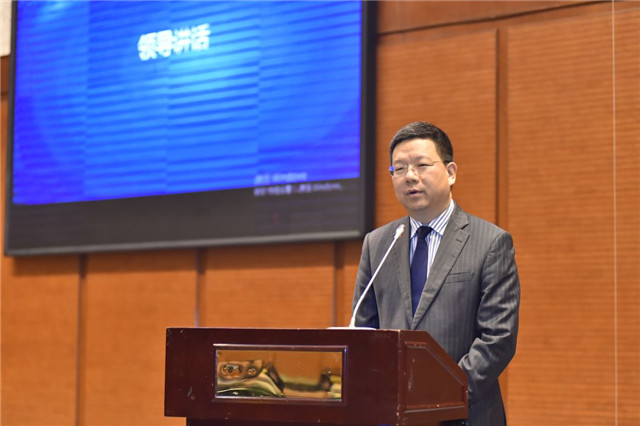 上海医药行业协会会长周军出席会议并发表讲话,协会副会长,理事及会员